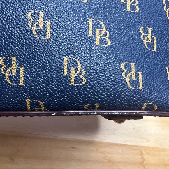 Project Bag Dooney & Bourke Navy and Yellow Shoulder Bag - Picture 14 of 16